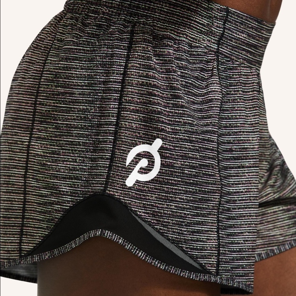 Peloton Lululemon Limitless Hotty Hot Shorts
